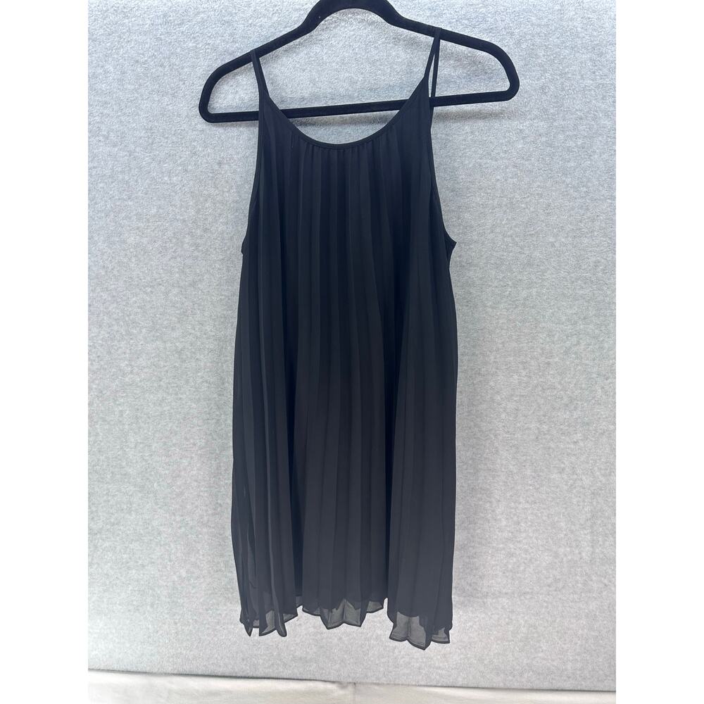 BCBGeneration Women's S Black Scoop Back Spaghetti Strap Pleated Dress Backless